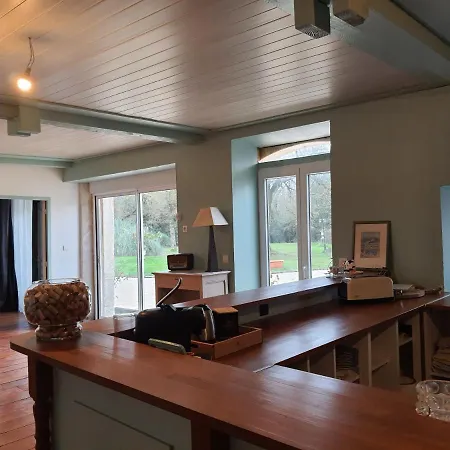 Du Château Au Pied De Cognac Cherves-de-Cognac